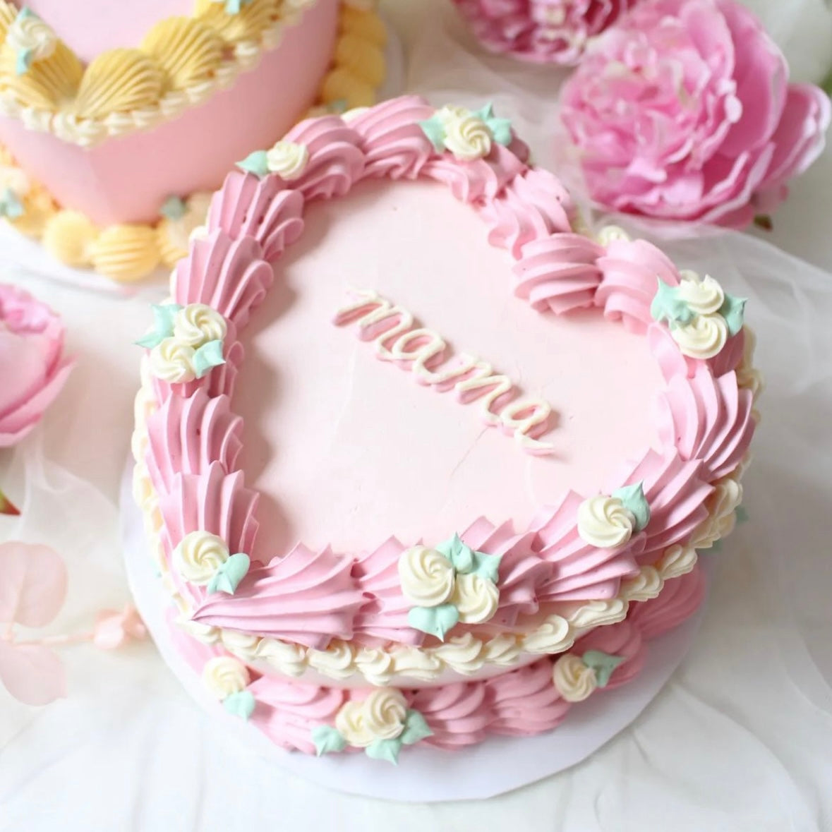 Mother's Day Cake Decorating Class