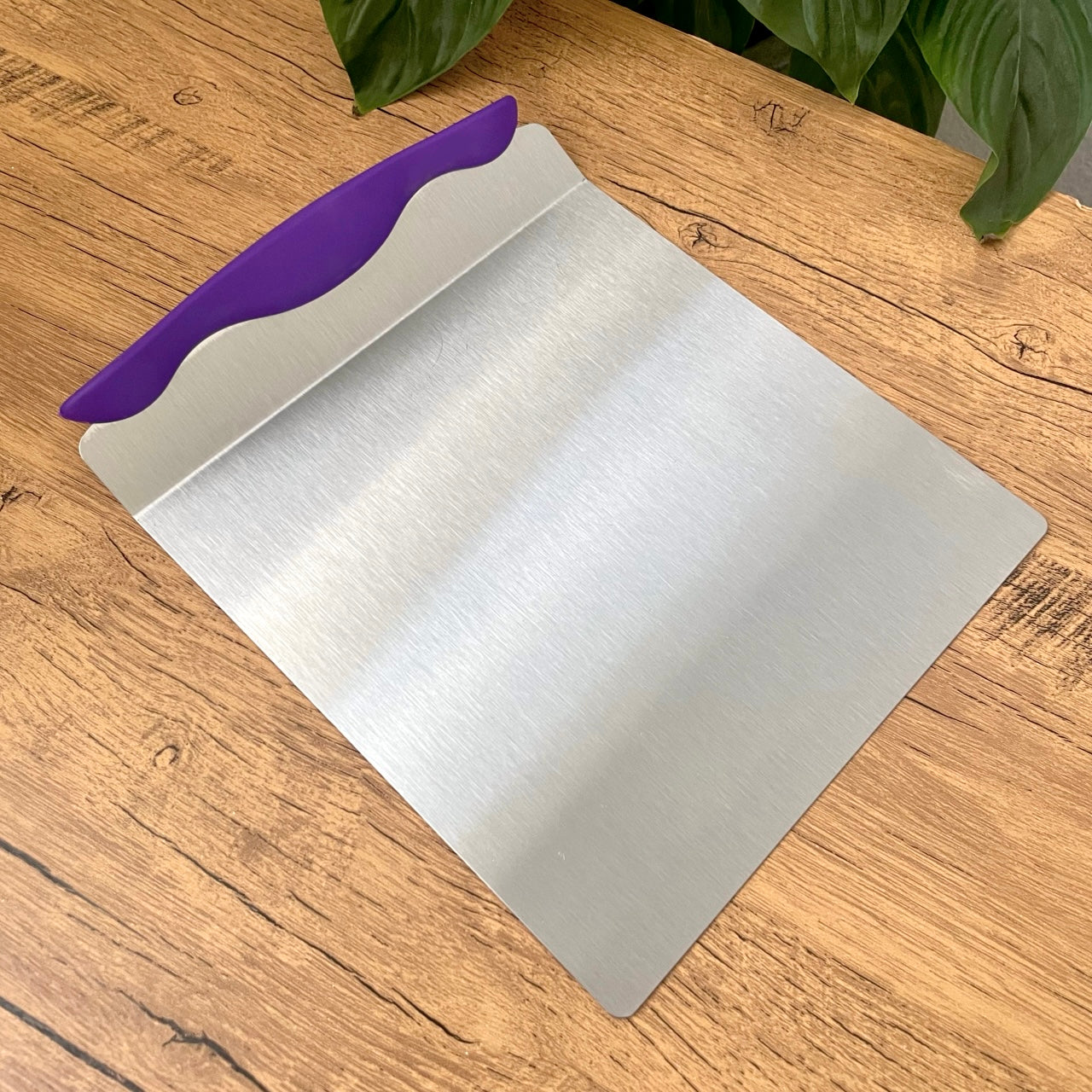 8" Cake Lifter