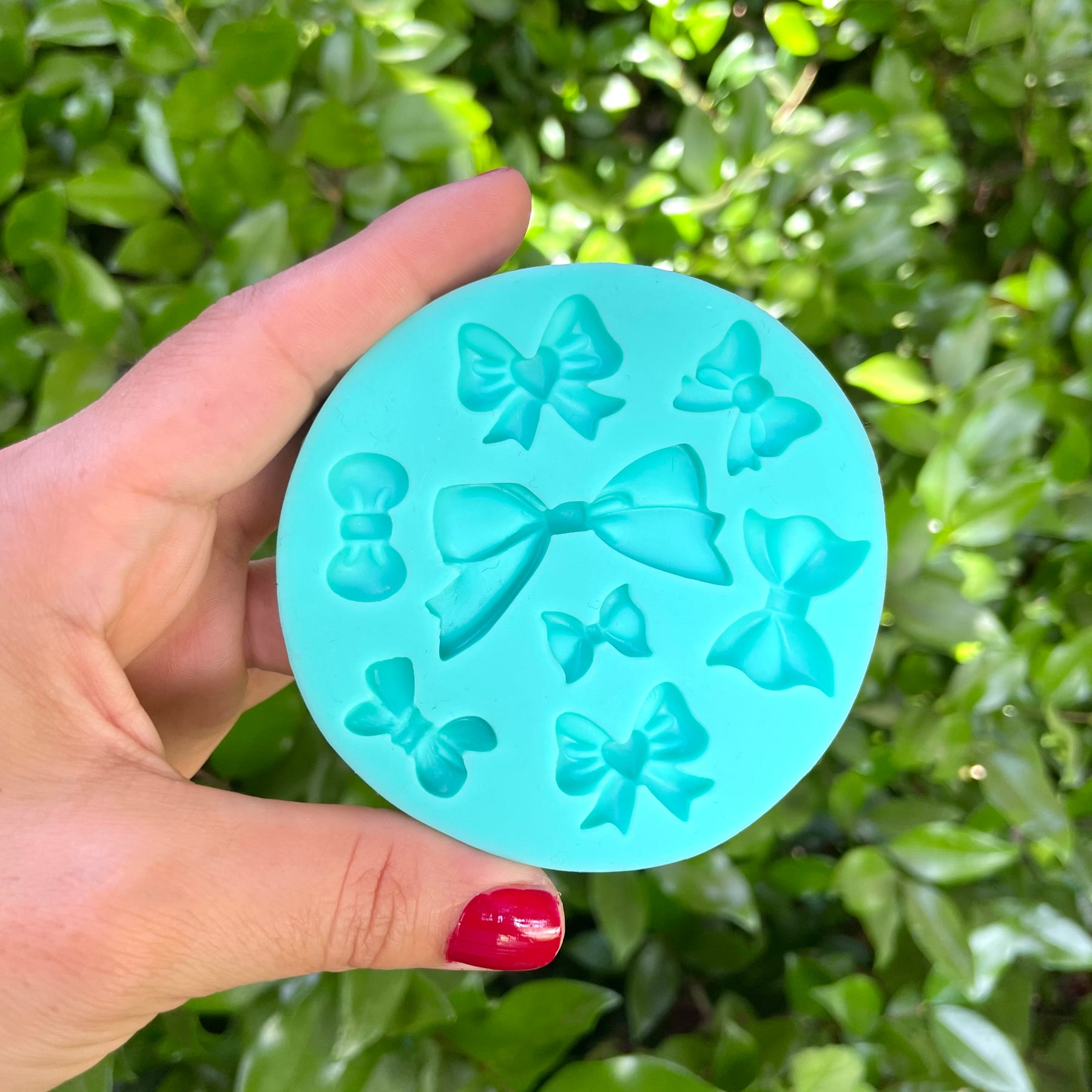 Mega Bow Mold