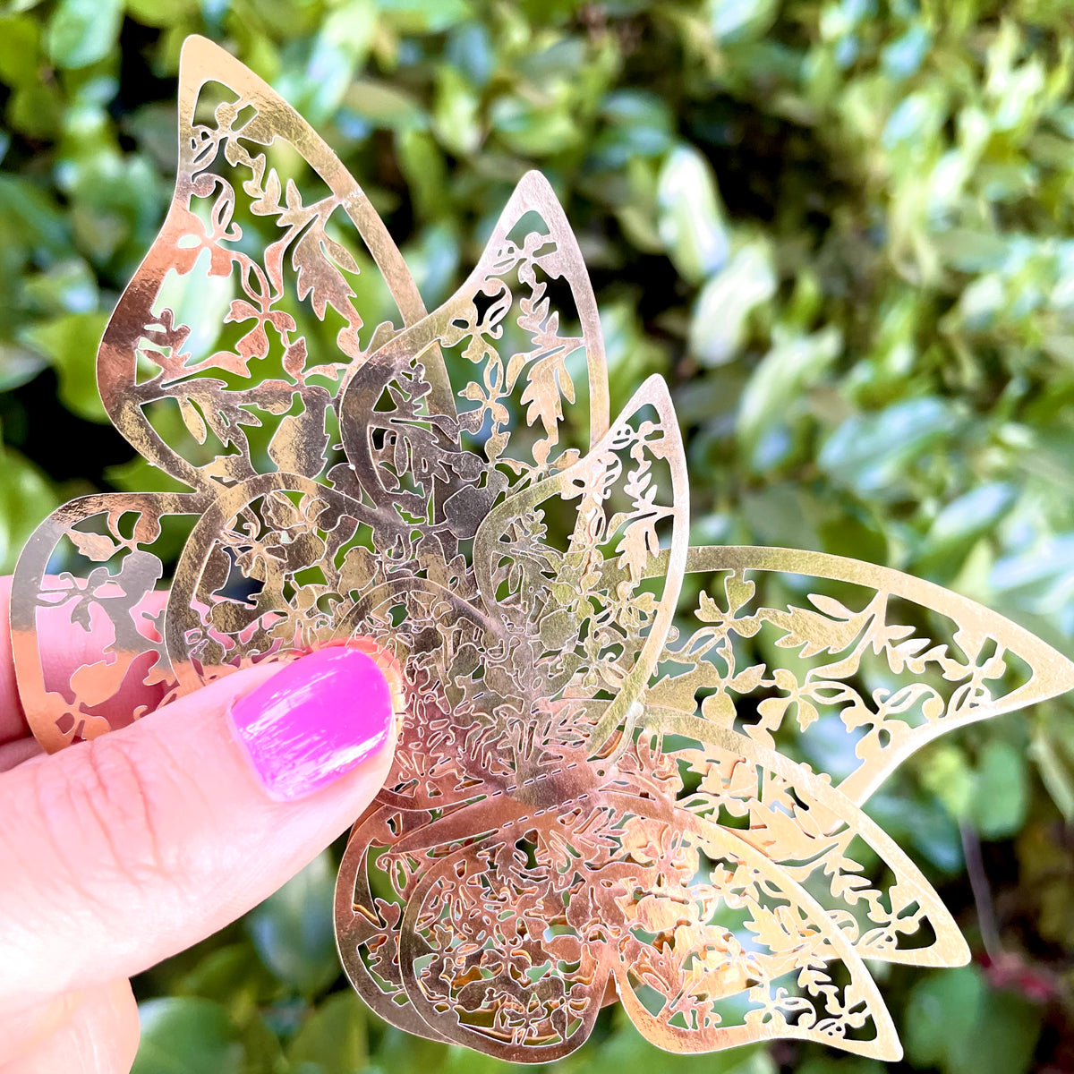 Pretty butterfly toppers - Packs of 12 include 3 sizes