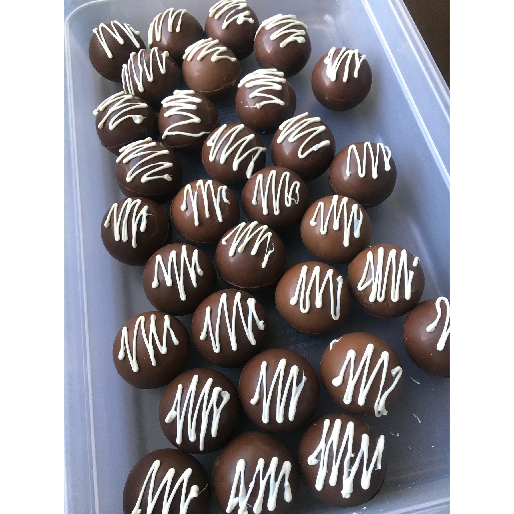 Chocolate bomb mold (2.25")