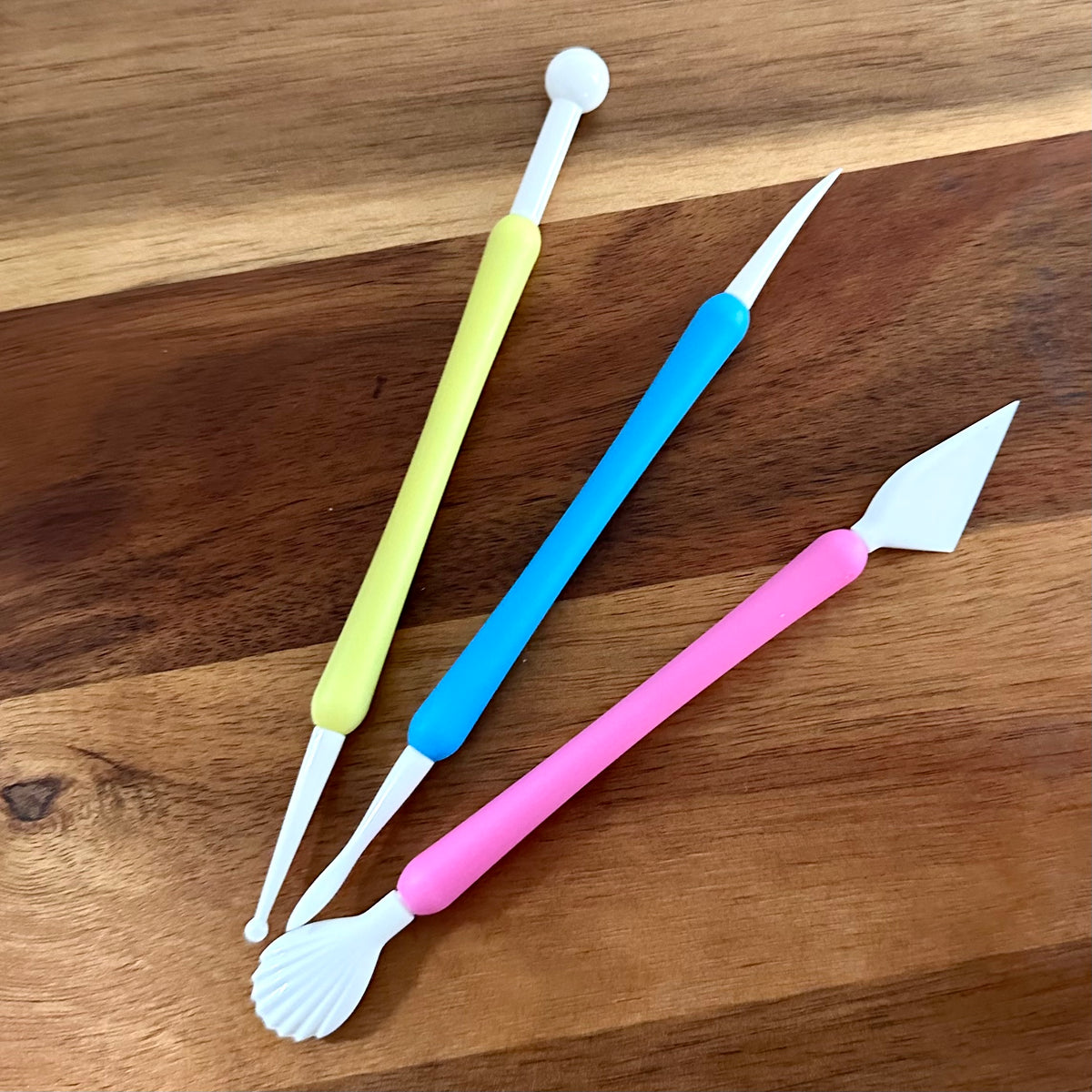 Essentials Fondant Modeling Tools (3 pieces)