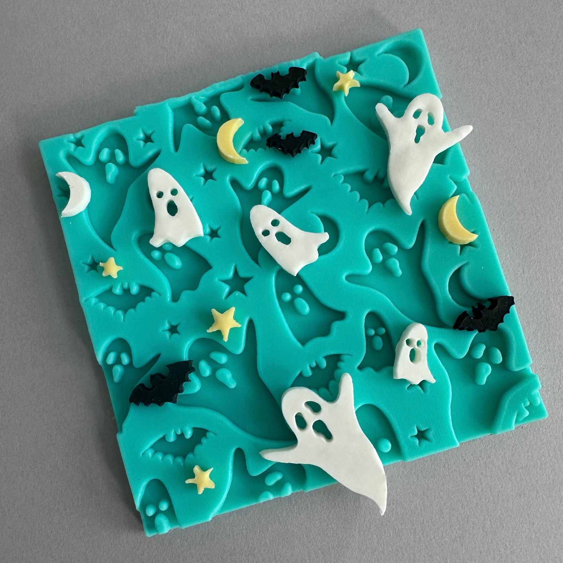 Ghosts, Bats, Moons & Stars