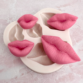 Pretty Pout Lips Mold