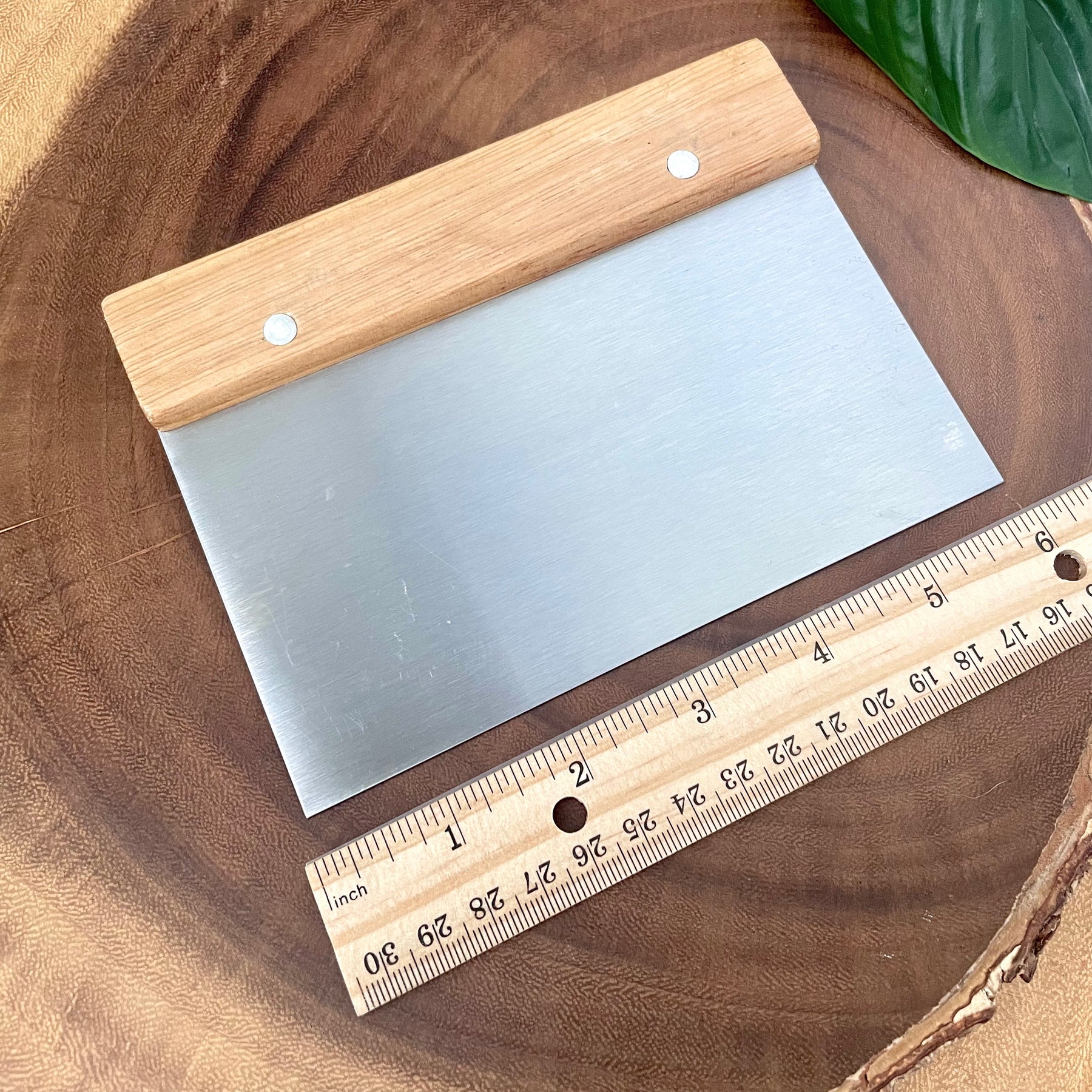 Sharp 6" Bench Scraper
