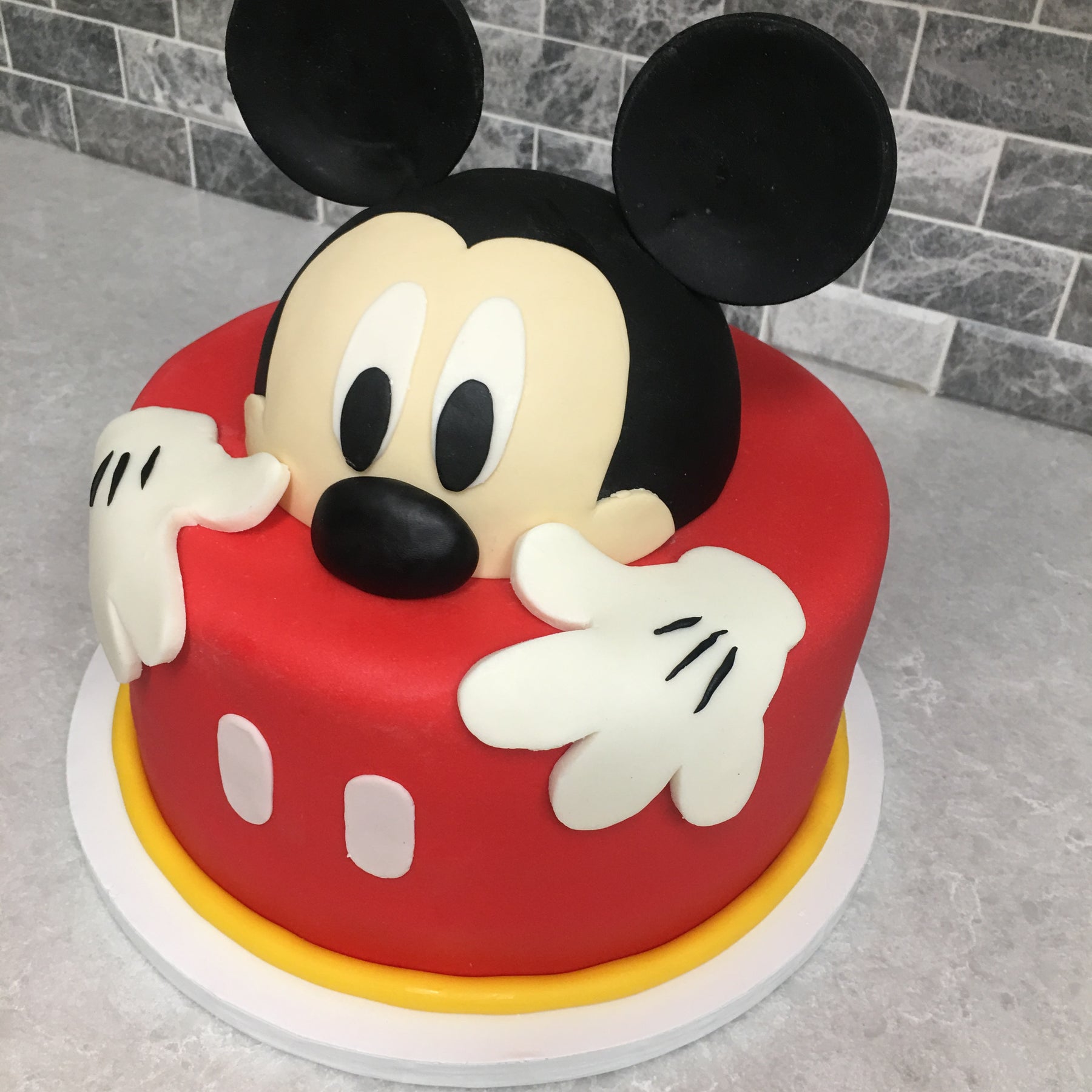 Mickey Mouse cake for my daughters 3rd birthday! used a semicircle cake tin  for the top part and fondant for the ears … | Easy cakes to make, How to  make cake, Cake