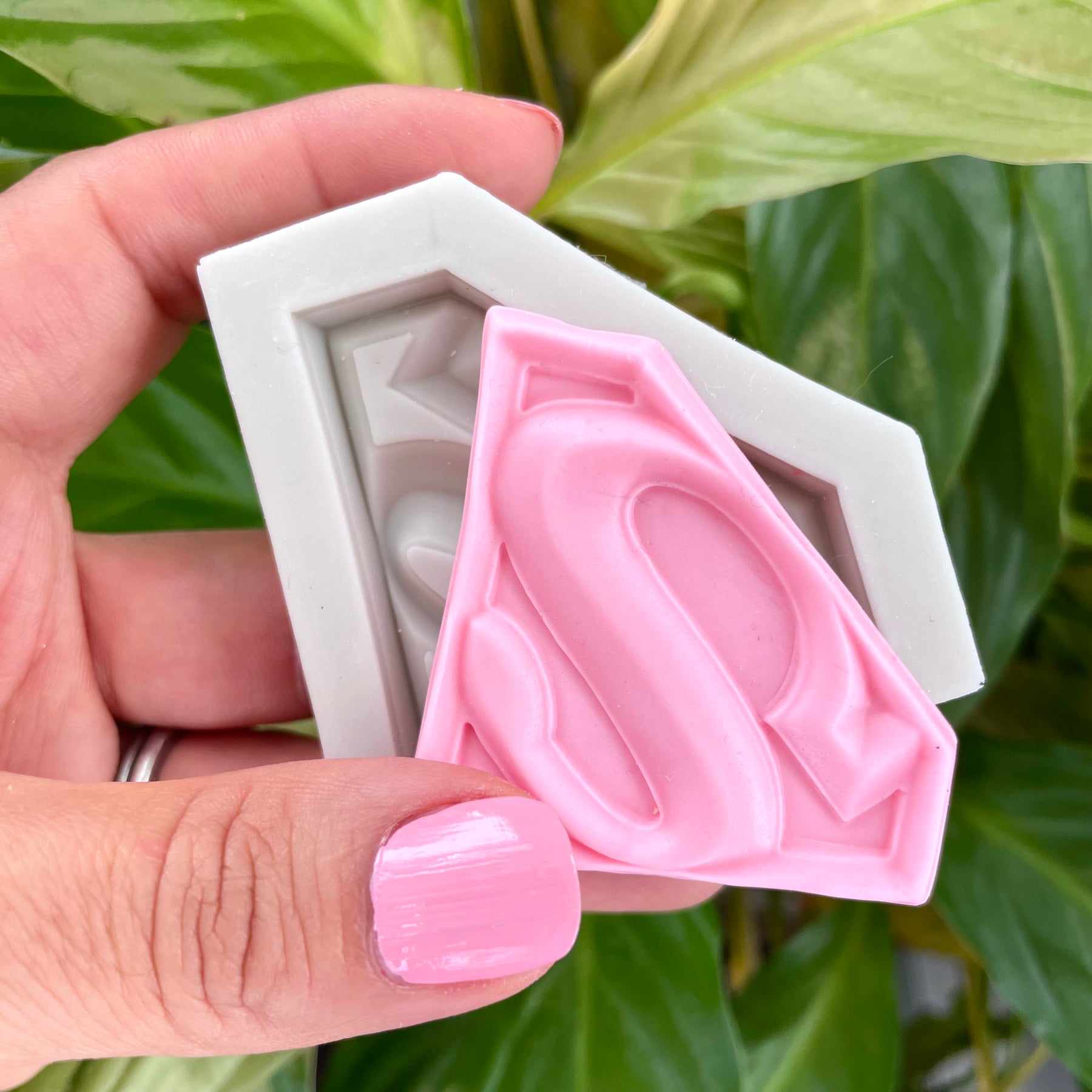 Superman shop chocolate mold